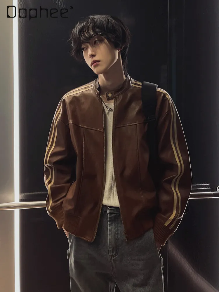 2026 Spring and Autumn Korean-style Men's Loose Casual Versatile Daily Brown and Black Short PU Leather Biker Jacket
2026 Spring and Autumn Korean-style Men's Loose Casual Versatile Daily Brown and Black Short PU Leather Biker Jacket
