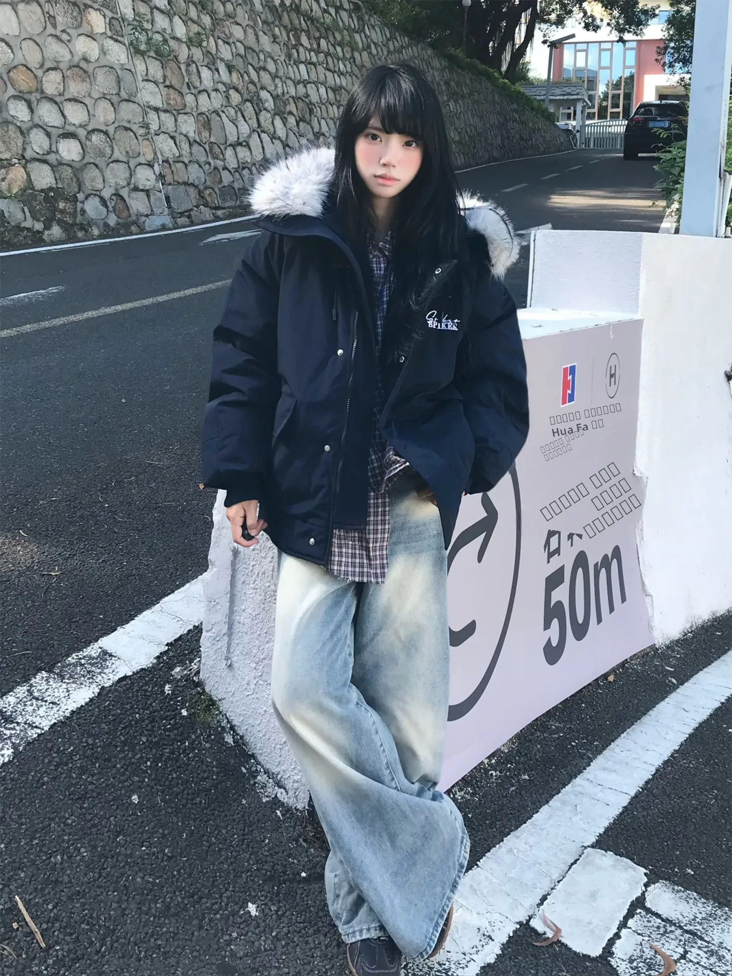 Утепленная женская зимняя куртка-парка в американском ретро-стиле, новая теплая хлопковая куртка для пар, верхняя одежда
Утепленная женская зимняя куртка-парка в американском ретро-стиле, новая теплая хлопковая куртка для пар, верхняя одежда