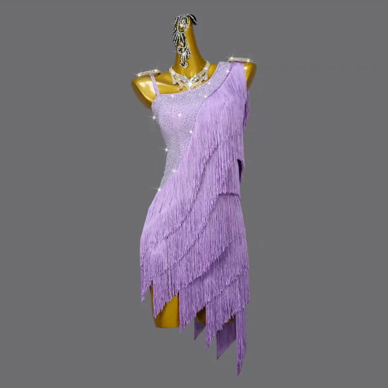 Latin dance dress, high-end custom purple dance dress, precisely tango diamond, women's adult stage professional clothing
Latin dance dress, high-end custom purple dance dress, precisely tango diamond, women's adult stage professional clothing