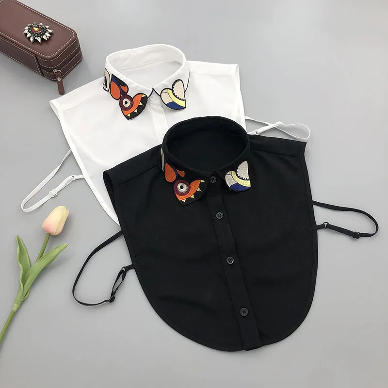 Vintage White Woman Fake Collar Black Crystal Lady Detachable Collar shirt Neckwear False Collar With Beads Clothing Accessories
Vintage White Woman Fake Collar Black Crystal Lady Detachable Collar shirt Neckwear False Collar With Beads Clothing Accessories