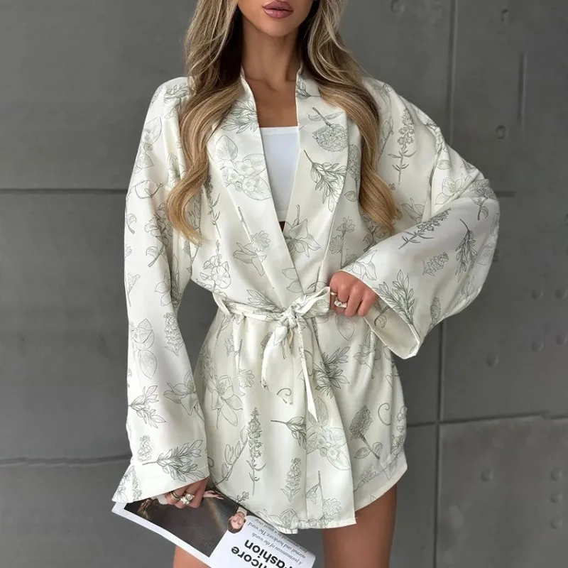 2025 женский осенний комплект из двух предметов, свободная ночная рубашка с принтом, короткие брюки с длинными рукавами, пижамы, стильная одежда для дома, уютные вечерние
2025 женский осенний комплект из двух предметов, свободная ночная рубашка с принтом, короткие брюки с длинными рукавами, пижамы, стильная одежда для дома, уютные вечерние