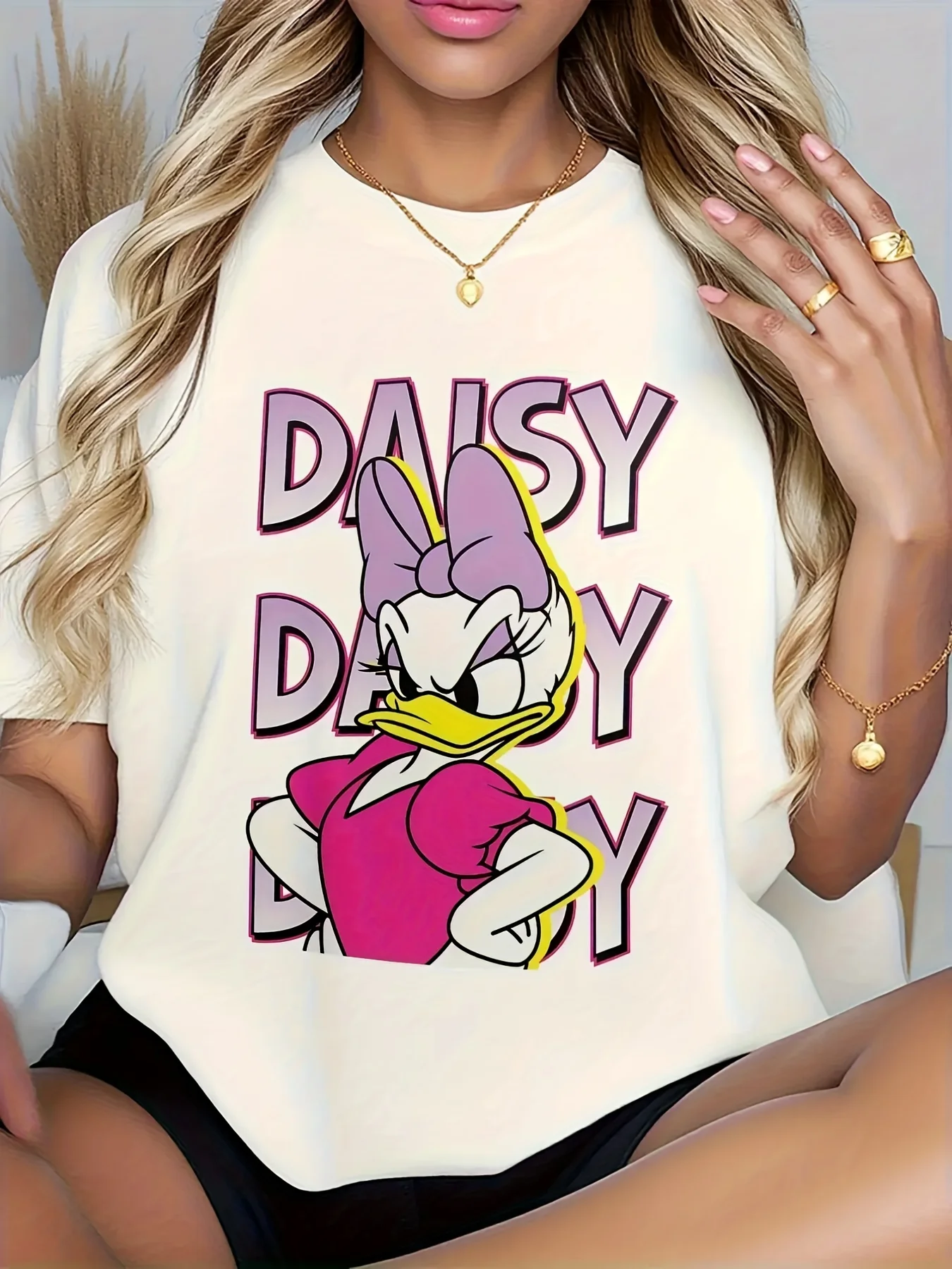 Women'S Official Disney Daisy Duck & Donald Duck Graphic T-Shirt - Black Retro Vintage Cartoon Print with Daisy Duck
Women'S Official Disney Daisy Duck & Donald Duck Graphic T-Shirt - Black Retro Vintage Cartoon Print with Daisy Duck