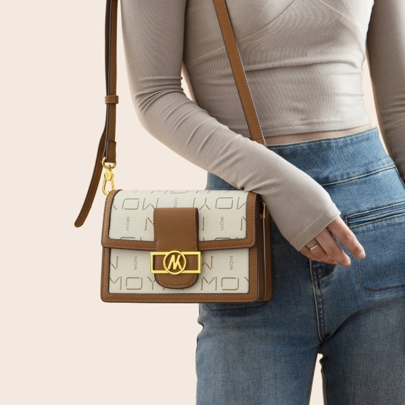 Niche Exquisite Crossbody Bag with Modern Style - Trendy High-End Versatile Design for Women's Sweet Retro Casual Use 
Niche Exquisite Crossbody Bag with Modern Style - Trendy High-End Versatile Design for Women's Sweet Retro Casual Use