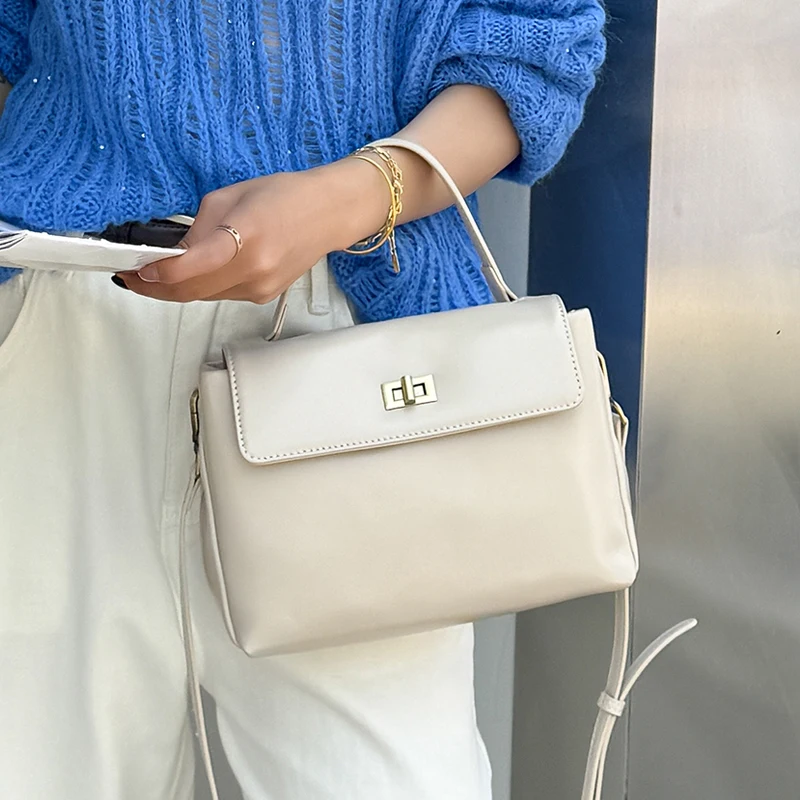 Women Cowhide Genuine Leather Tote Bag Lady Designer Luxury Soft Leather Handbag Fashion Crossbody Bags Female Shoulder Handbag
Women Cowhide Genuine Leather Tote Bag Lady Designer Luxury Soft Leather Handbag Fashion Crossbody Bags Female Shoulder Handbag
