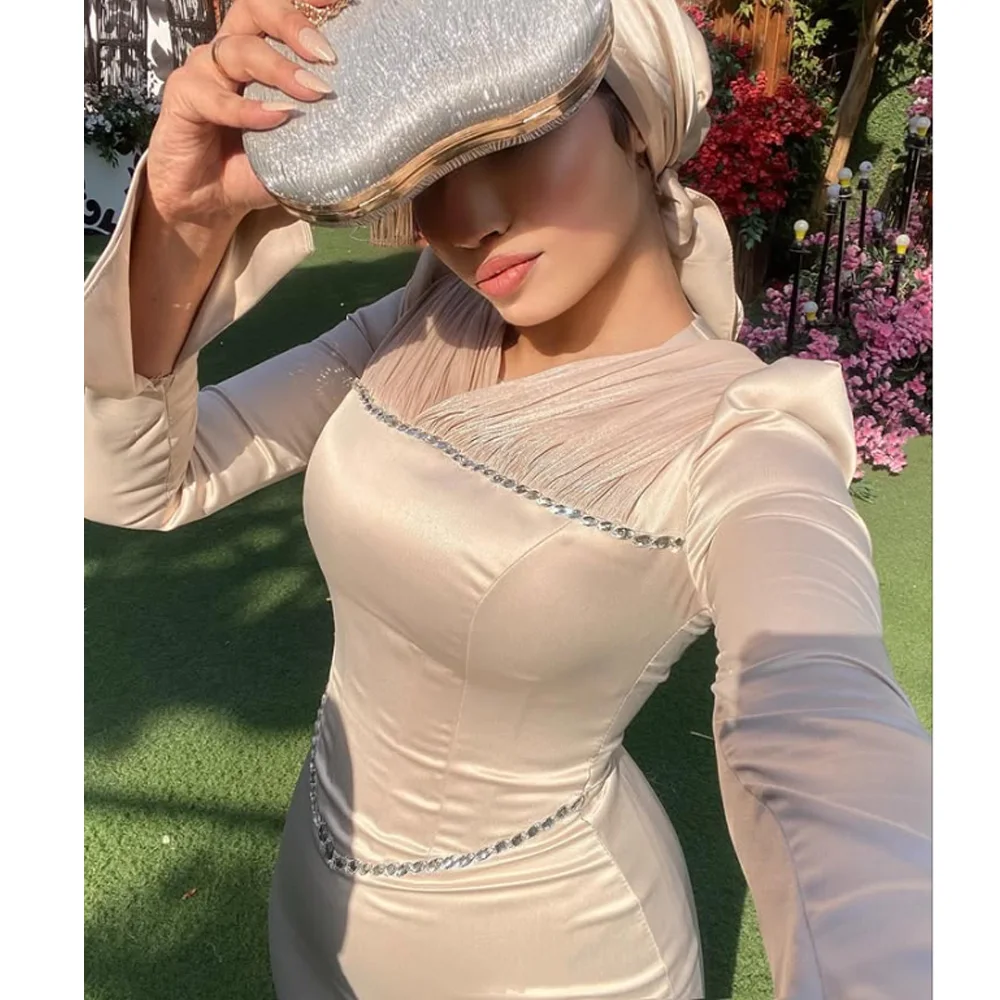 Customized Elegant Evening Dresses Floor-length Full Sleeve Prom Gown Fashion Crystal Simple Draped Casual Party Gown
Customized Elegant Evening Dresses Floor-length Full Sleeve Prom Gown Fashion Crystal Simple Draped Casual Party Gown