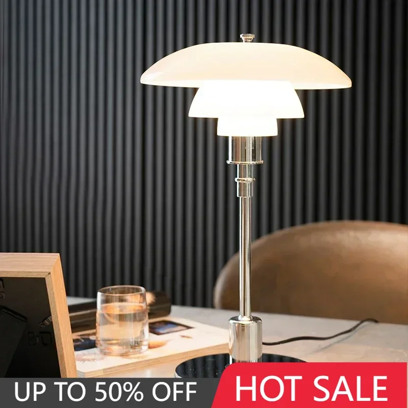 Nordic Glass Gold Silver Black Reading LED Desk Lamp Danish Designer Modern Minimalist Plate Living Room Bedroom Study Bedhead
Nordic Glass Gold Silver Black Reading LED Desk Lamp Danish Designer Modern Minimalist Plate Living Room Bedroom Study Bedhead