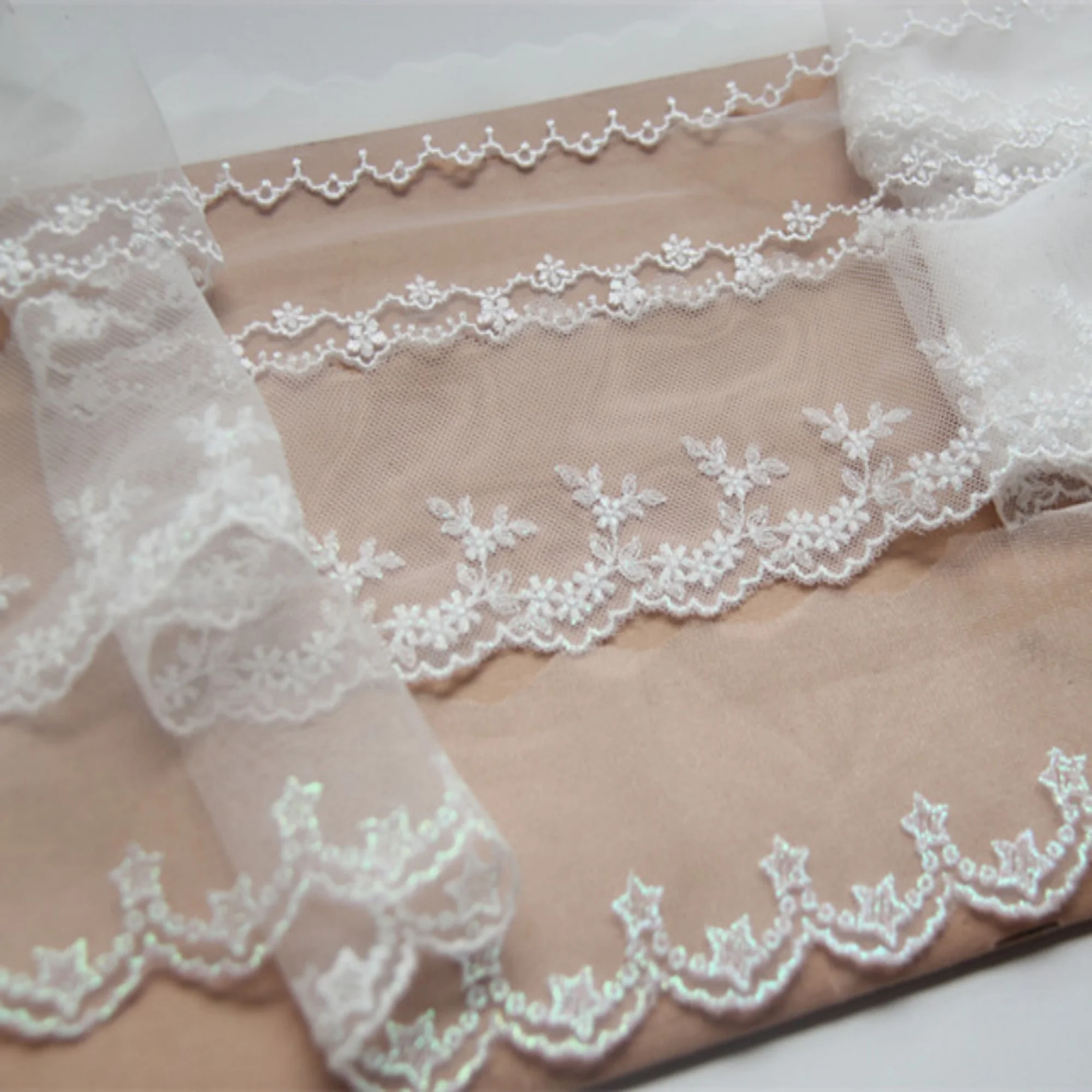 Star net yarn embroidery lace trim,floral lace trim for bridal veil,lace for DIY dress
Star net yarn embroidery lace trim,floral lace trim for bridal veil,lace for DIY dress