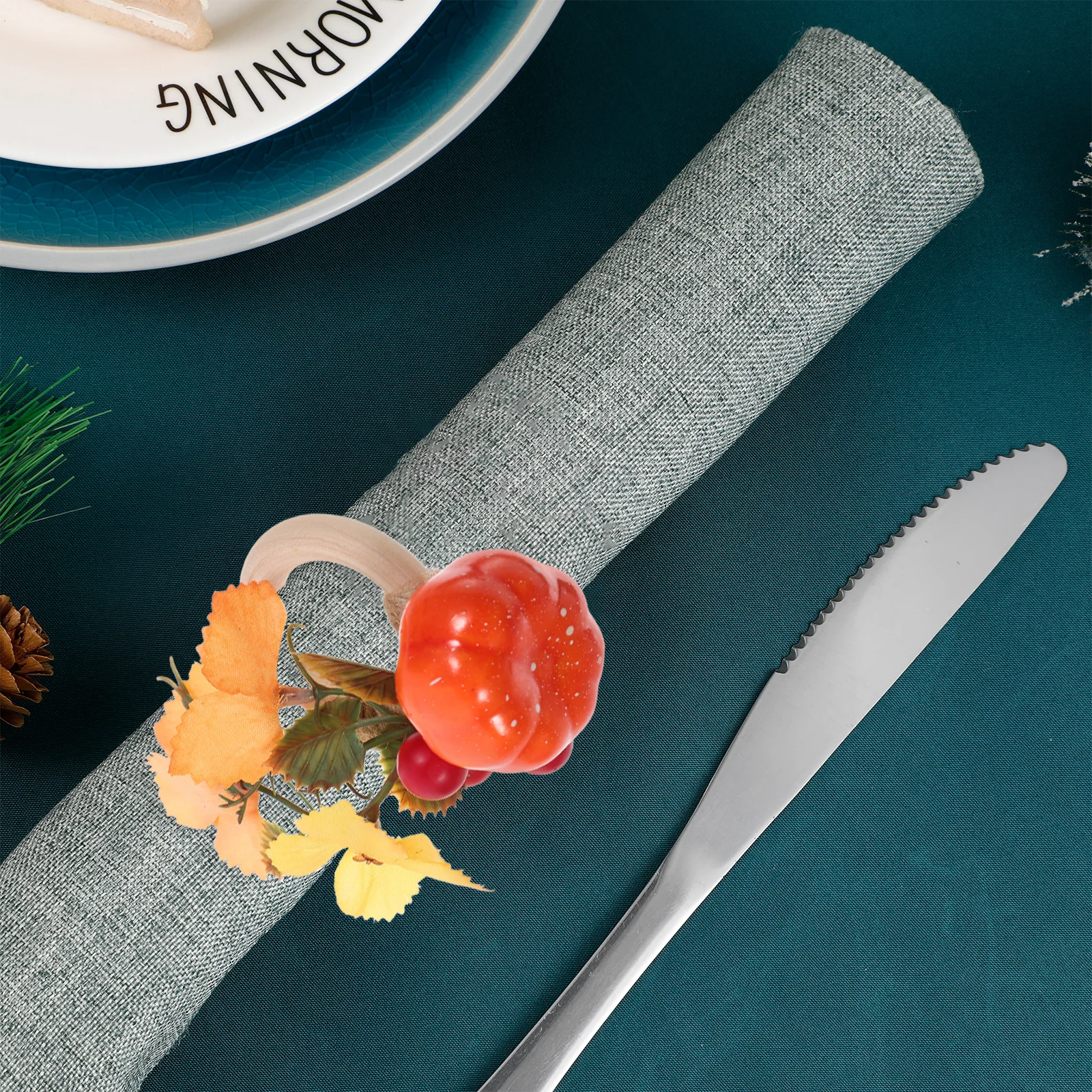 4Pcs Halloween Pumpkin Napkin Rings Focal Point Table Smooth Material Holiday Decor Halloween Napkin Buckle
4Pcs Halloween Pumpkin Napkin Rings Focal Point Table Smooth Material Holiday Decor Halloween Napkin Buckle