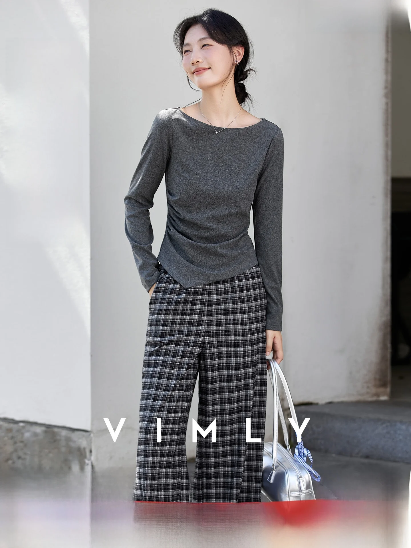 Casual Gray One-Shoulder Overhead Women's Set Autumn Plaid Long Pants Two-Piece Suit Comfortable Breathable Cotton Knitted Top
Casual Gray One-Shoulder Overhead Women's Set Autumn Plaid Long Pants Two-Piece Suit Comfortable Breathable Cotton Knitted Top