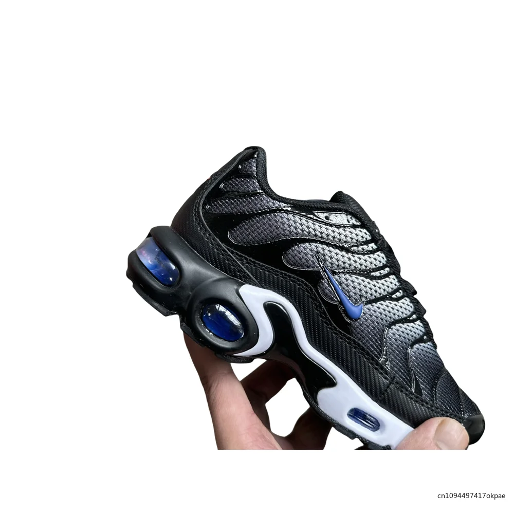 Nike Air Max Plus Tn Kids Черные Синие Дышащие противоскользящие устойчивые к истиранию амортизирующие спортивные кроссовки в стиле ретро 8168-22
Nike Air Max Plus Tn Kids Черные Синие Дышащие противоскользящие устойчивые к истиранию амортизирующие спортивные кроссовки в стиле ретро 8168-22