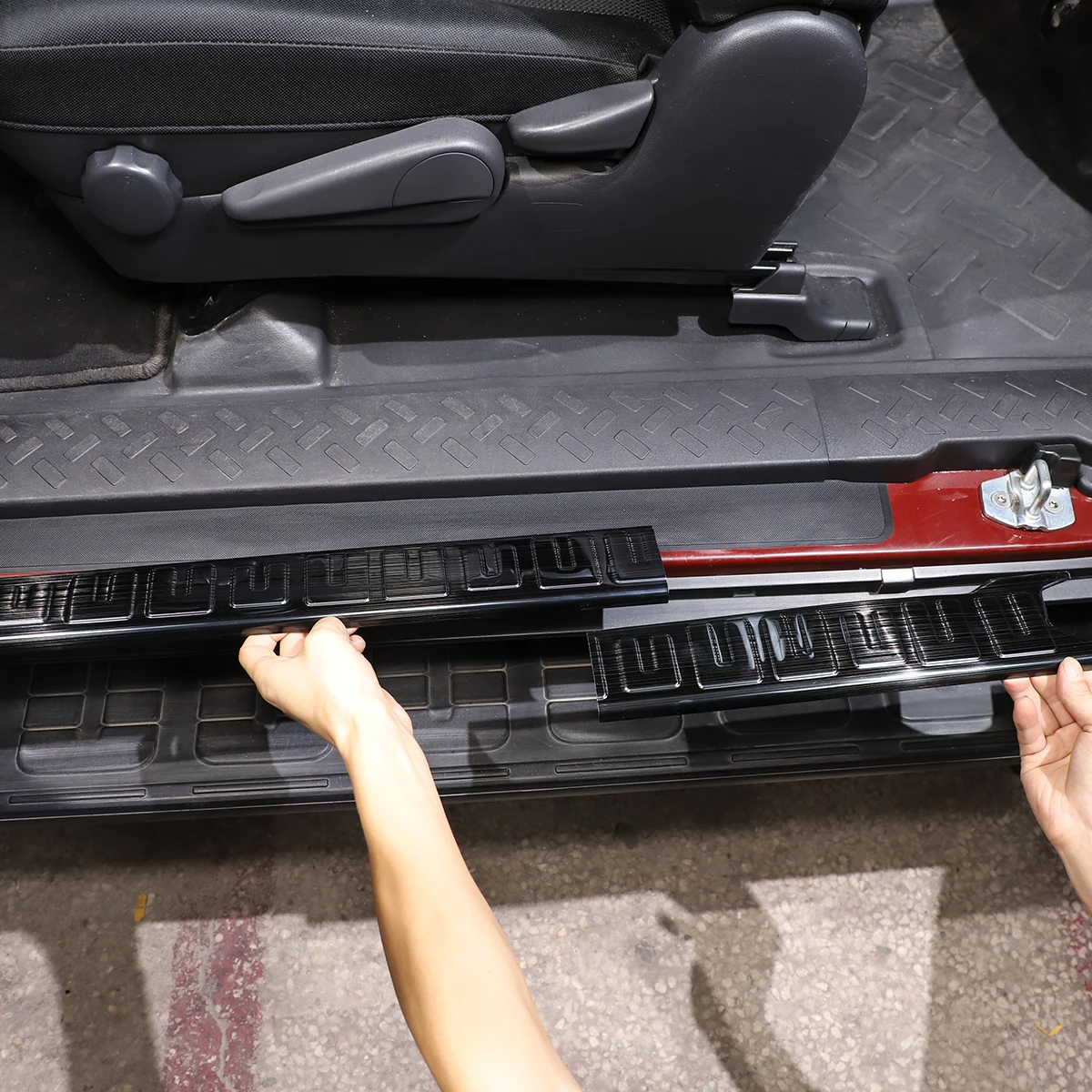 For Toyota FJ Cruiser 2007-21 stainless Steel Car Internal/External Threshold Strip Decorative Protection Plate Car Accessories
For Toyota FJ Cruiser 2007-21 stainless Steel Car Internal/External Threshold Strip Decorative Protection Plate Car Accessories