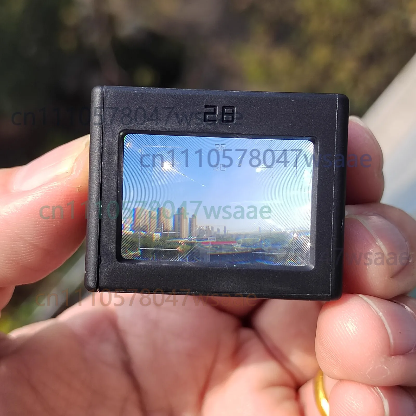 New 28mm External Optical Waist Level Viewfinder Built-in 35mm & 50mm Frame Lines Cold Shoe Mount Street Photography Accessory
New 28mm External Optical Waist Level Viewfinder Built-in 35mm & 50mm Frame Lines Cold Shoe Mount Street Photography Accessory