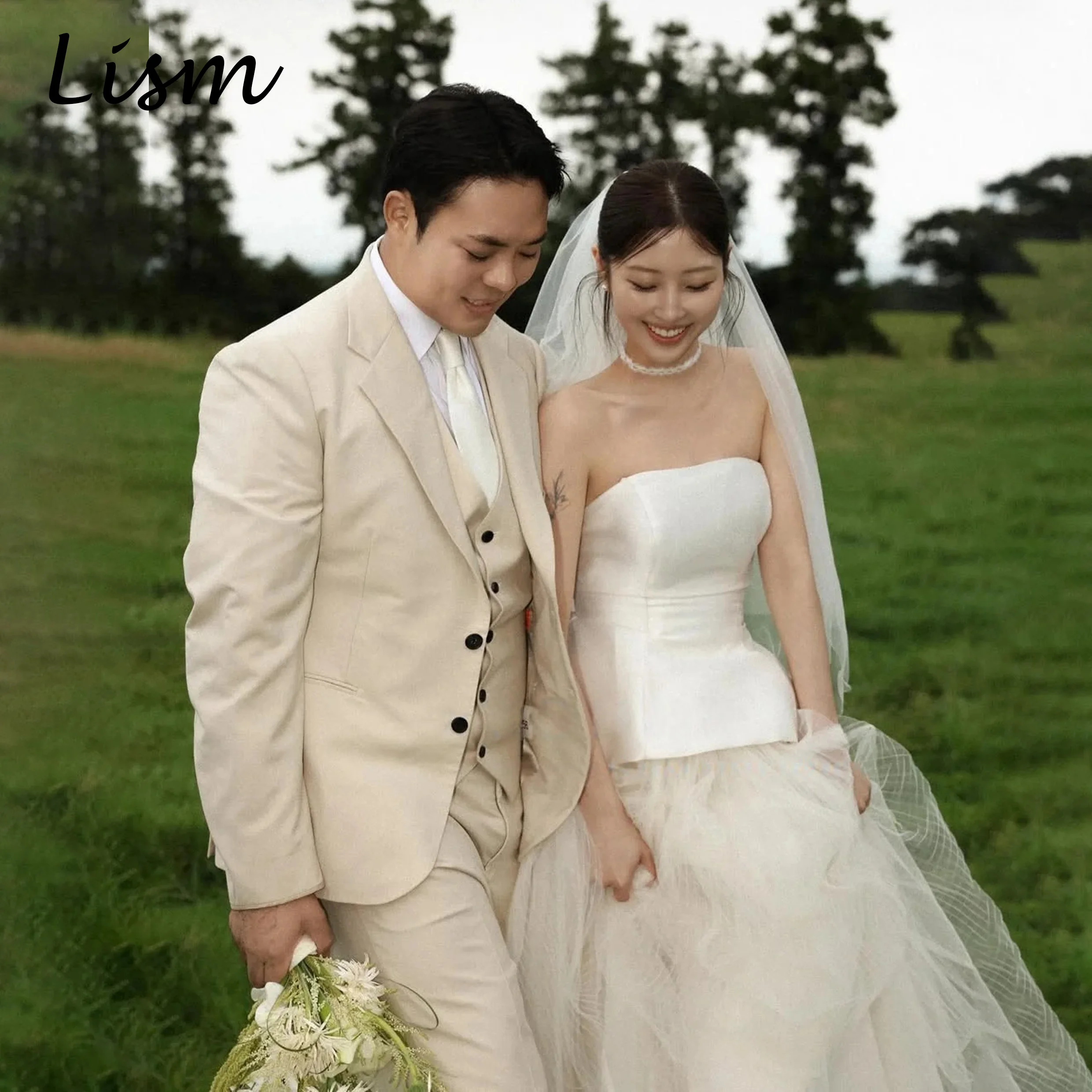 Lism Gorgeous Strapless Satin Tulle Korean Wedding Dresses A Line Floor-Length Bridal Party Dresses Photo Shoot Gown Customized
Lism Gorgeous Strapless Satin Tulle Korean Wedding Dresses A Line Floor-Length Bridal Party Dresses Photo Shoot Gown Customized