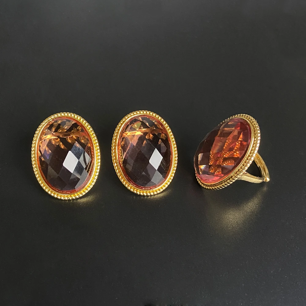 Big Stone 18*25mm Created Zultanite Jewelry Sets 18K Yellow Gold Gemstone Color Change Checker Cut for Women Party Birthday Gift
Big Stone 18*25mm Created Zultanite Jewelry Sets 18K Yellow Gold Gemstone Color Change Checker Cut for Women Party Birthday Gift