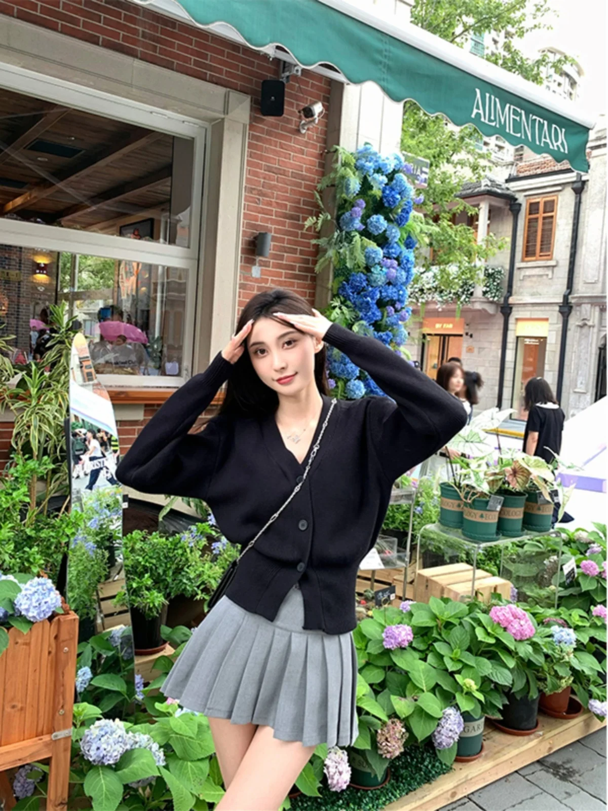 Anti-Light Bla ey Skirt High Waist A-Line ort Skirt for Women Street Sle Pure Color Urban Commute Casual Wear
Anti-Light Bla ey Skirt High Waist A-Line ort Skirt for Women Street Sle Pure Color Urban Commute Casual Wear