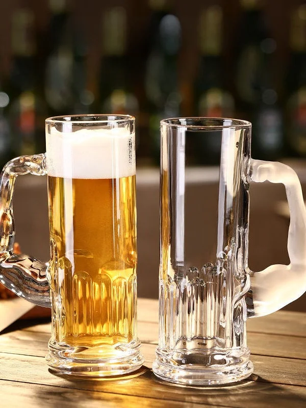 Large Capacity Beer Glass with Handle Muscle Cup Creative Glass Brew Pub Beer Mug American Style Handle Beer Cup for Party
Large Capacity Beer Glass with Handle Muscle Cup Creative Glass Brew Pub Beer Mug American Style Handle Beer Cup for Party