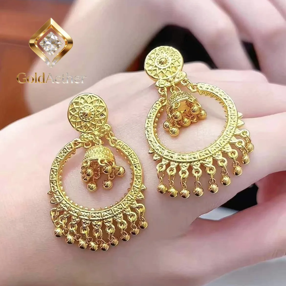 Серьги-гвоздики GoldNouveau в форме птичьей клетки с кисточками, женские, из золота 24K (AU999) — Изысканные и элегантные, лучший выбор для подарков в китайском стиле
Серьги-гвоздики GoldNouveau в форме птичьей клетки с кисточками, женские, из золота 24K (AU999) — Изысканные и элегантные, лучший выбор для подарков в китайском стиле