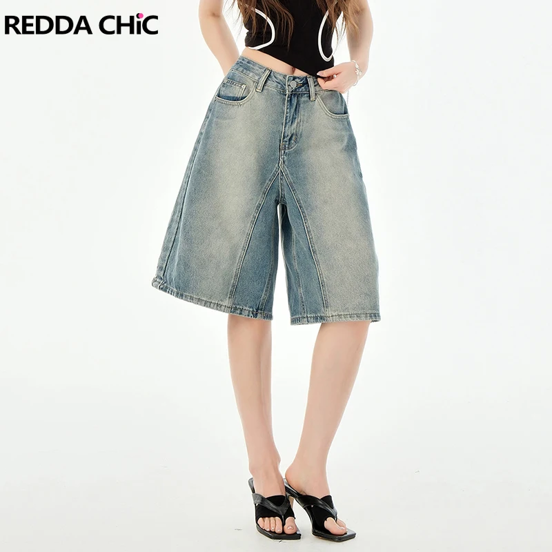 REDDACHiC Women Ombre Baggy Jean Shorts Summer Retro High Waist Cleanfit Straight Denim Bermuda Shorts Korean Lounge Streetwear
REDDACHiC Women Ombre Baggy Jean Shorts Summer Retro High Waist Cleanfit Straight Denim Bermuda Shorts Korean Lounge Streetwear