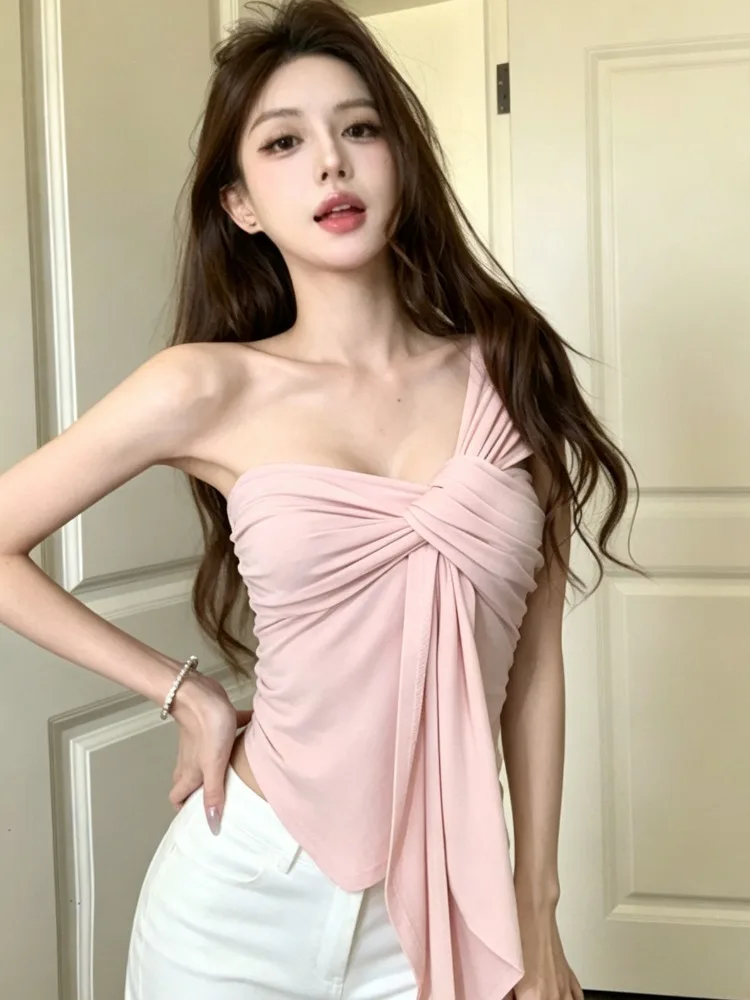 Summer Design Off-Shoulder Crop Top Women's Sexy Irregular Pink Vest Outerwear Breathable Knitted Korean Style Citywalk
Summer Design Off-Shoulder Crop Top Women's Sexy Irregular Pink Vest Outerwear Breathable Knitted Korean Style Citywalk
