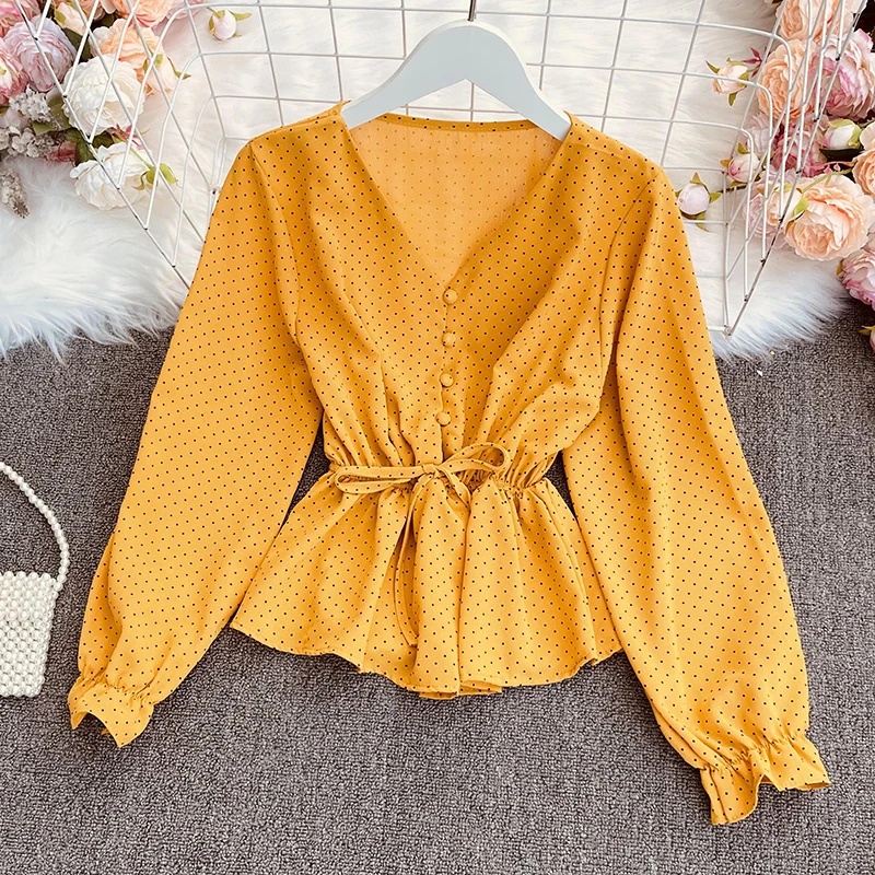 2026 New Spring Fashion All-match V-neck flared sleeve Shirt lace up waist slim dot Long Sleeve Shirt Top
2026 New Spring Fashion All-match V-neck flared sleeve Shirt lace up waist slim dot Long Sleeve Shirt Top
