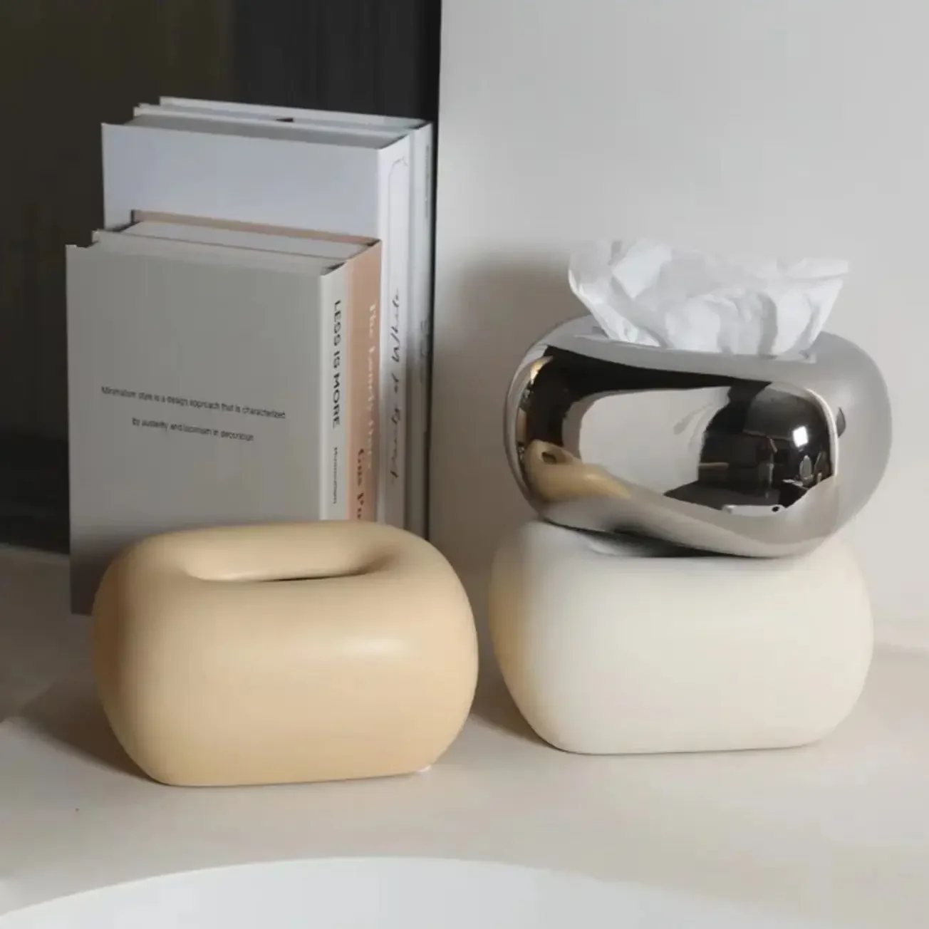 Nordic Cream Style Ceramic Tissue Box Living Room Bedroom Coffee Desktop Decoration Ornament Creative Tissue Holder Tissue Box
Nordic Cream Style Ceramic Tissue Box Living Room Bedroom Coffee Desktop Decoration Ornament Creative Tissue Holder Tissue Box