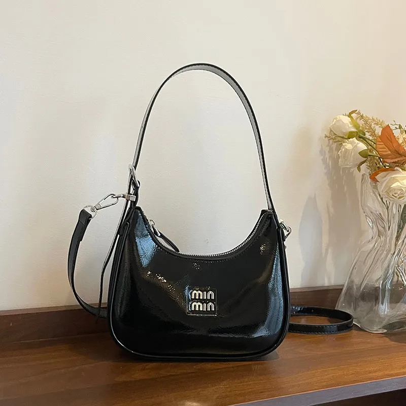 Versatile Leather Crossbody Bag For Women - Famous Designer Inspired Handbags, Classic Shoulder & Messenger Bags
Versatile Leather Crossbody Bag For Women - Famous Designer Inspired Handbags, Classic Shoulder & Messenger Bags