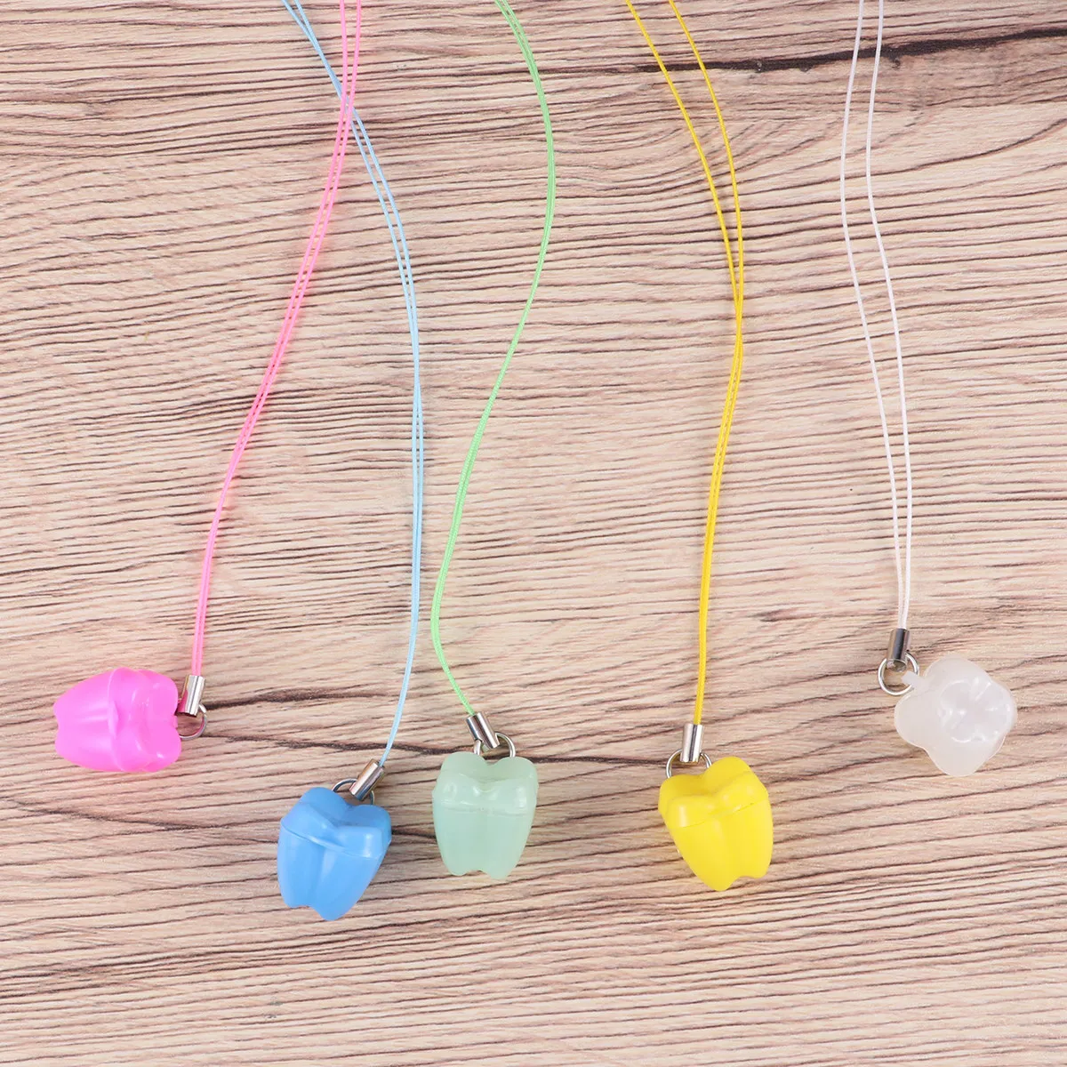 5Pcs Milk Tooth Box Baby Deciduous Teeth Organizer Compact Case with Necklace Pouch Gift for Kids Warm Memory Present
5Pcs Milk Tooth Box Baby Deciduous Teeth Organizer Compact Case with Necklace Pouch Gift for Kids Warm Memory Present