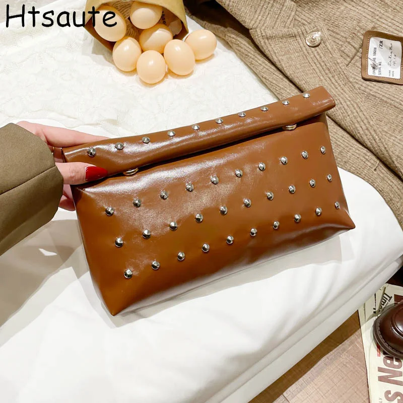 Retro Autumn Winter Crossbody Bag For Women Textured Single Shoulder Bag Box Design Pure Color Evening Bags Women Handle Bag
Retro Autumn Winter Crossbody Bag For Women Textured Single Shoulder Bag Box Design Pure Color Evening Bags Women Handle Bag