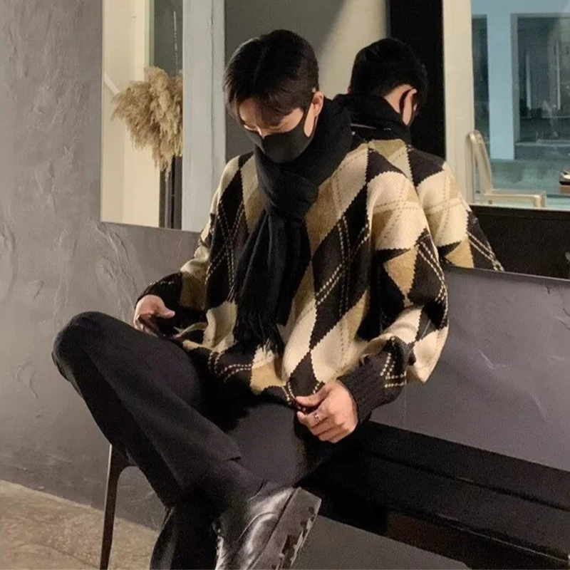 Autumn Men's Vintage Geometric Pattern Long Sleeve Sweater High Street Fashion Jacquard Knitwear Patchwork Y2K Knitted Pullovers
Autumn Men's Vintage Geometric Pattern Long Sleeve Sweater High Street Fashion Jacquard Knitwear Patchwork Y2K Knitted Pullovers