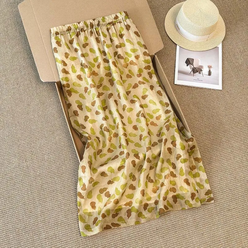 Cotton Linen Floral A-shaped Skirt Women's Summer Thin Casual High Waist Slim Linen Hip-wrapped Long Skirt
Cotton Linen Floral A-shaped Skirt Women's Summer Thin Casual High Waist Slim Linen Hip-wrapped Long Skirt