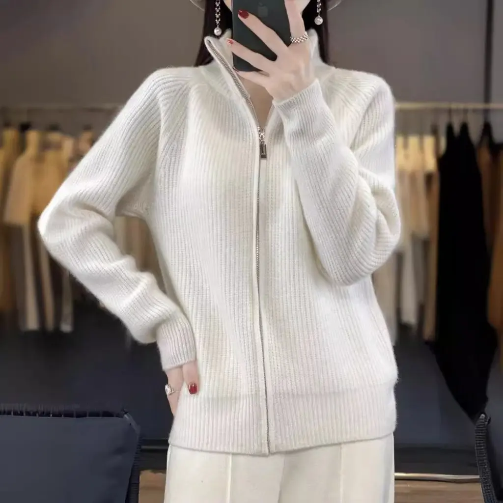 Puyuan Women's Wool Cardigan Pure Wool Casual Fashion Loose Zipper Sweater
Puyuan Women's Wool Cardigan Pure Wool Casual Fashion Loose Zipper Sweater
