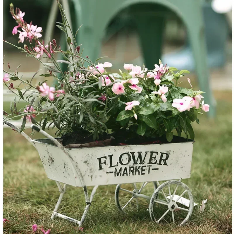 Customizable Pot de fleur charrette à bras créatif personnalisé, récipients à fleurs jardin de cour, vieux ornements rétro
Customizable Pot de fleur charrette à bras créatif personnalisé, récipients à fleurs jardin de cour, vieux ornements rétro