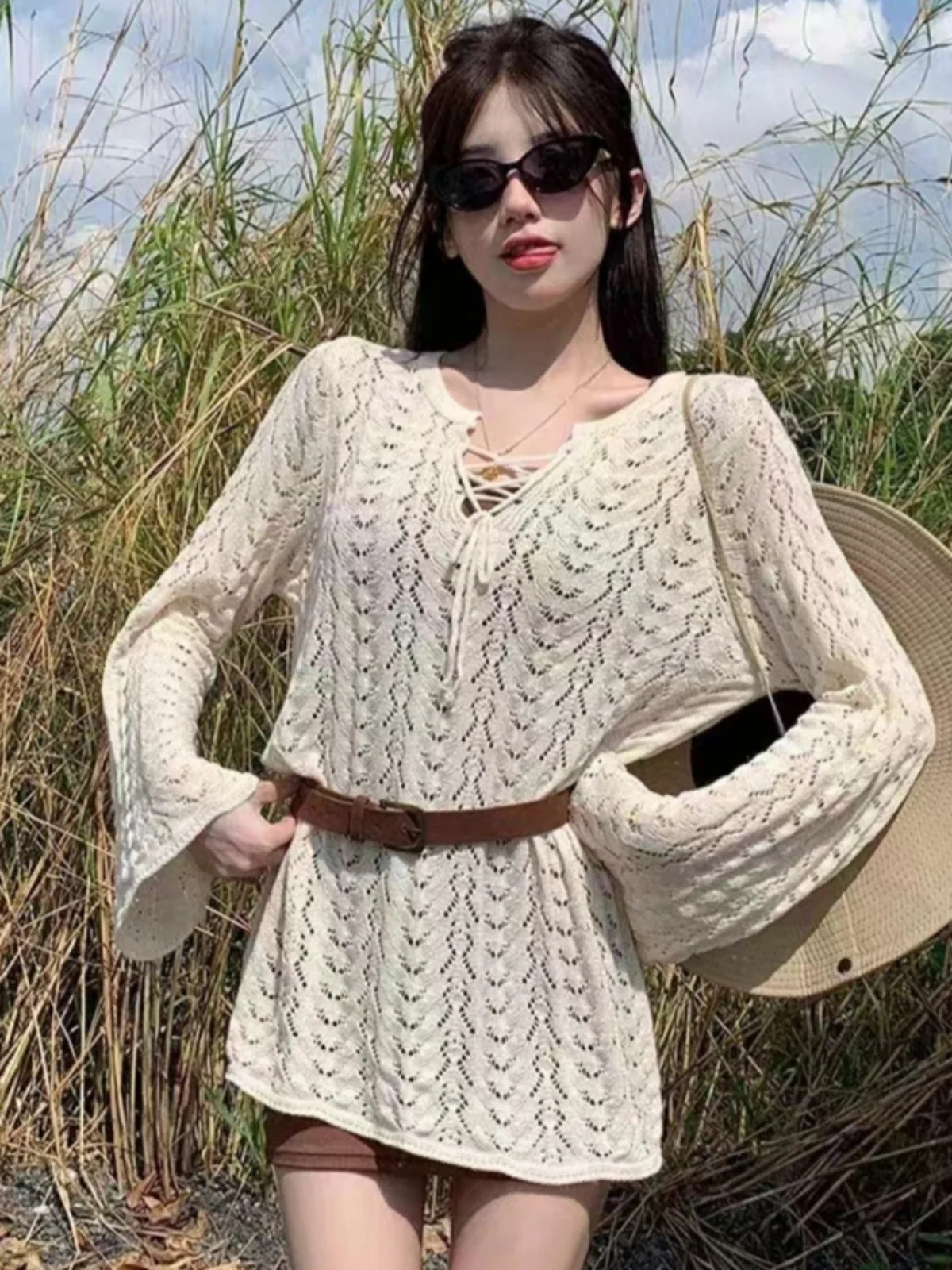 Retro Hollow out Women's Midi Dress Summer Thin Loose Lazy Layered Top Skirt Sweet Style Batwing Sleeve V-Neck H-Shape Dress
Retro Hollow out Women's Midi Dress Summer Thin Loose Lazy Layered Top Skirt Sweet Style Batwing Sleeve V-Neck H-Shape Dress