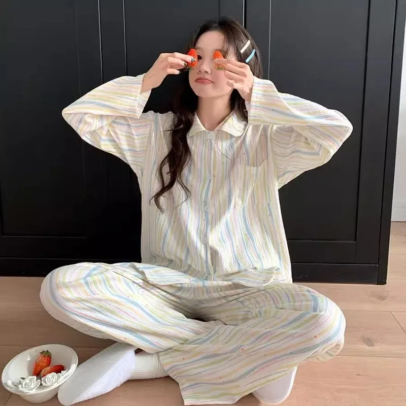 Romantic Women's Pajamas Print Wrinkled Cloth Women's Autumn Winter Home Comfortable Open Cardigan Long Pants Two Piece Set 
Romantic Women's Pajamas Print Wrinkled Cloth Women's Autumn Winter Home Comfortable Open Cardigan Long Pants Two Piece Set