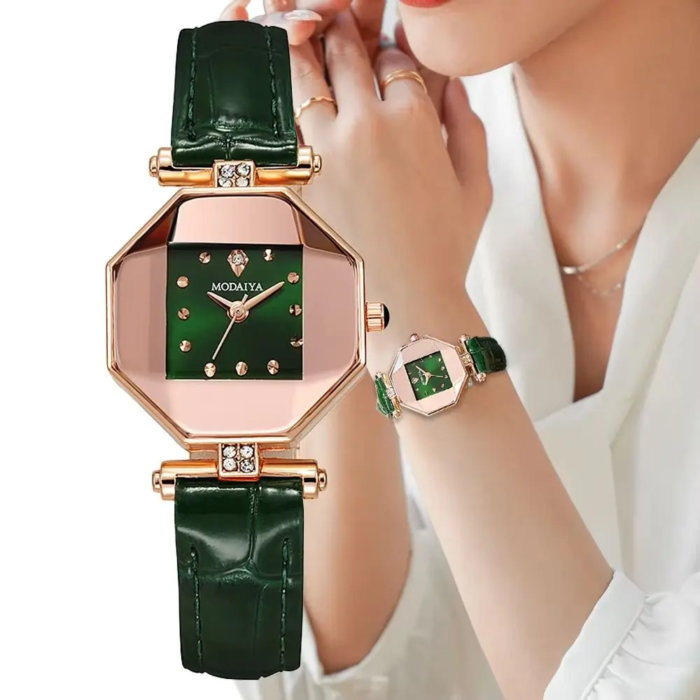Retro Women's Wrist Watch Light Luxury Elegant Ladies Business Watches Exquisite Square Rhinestone Quartz Watch Daily Use
Retro Women's Wrist Watch Light Luxury Elegant Ladies Business Watches Exquisite Square Rhinestone Quartz Watch Daily Use