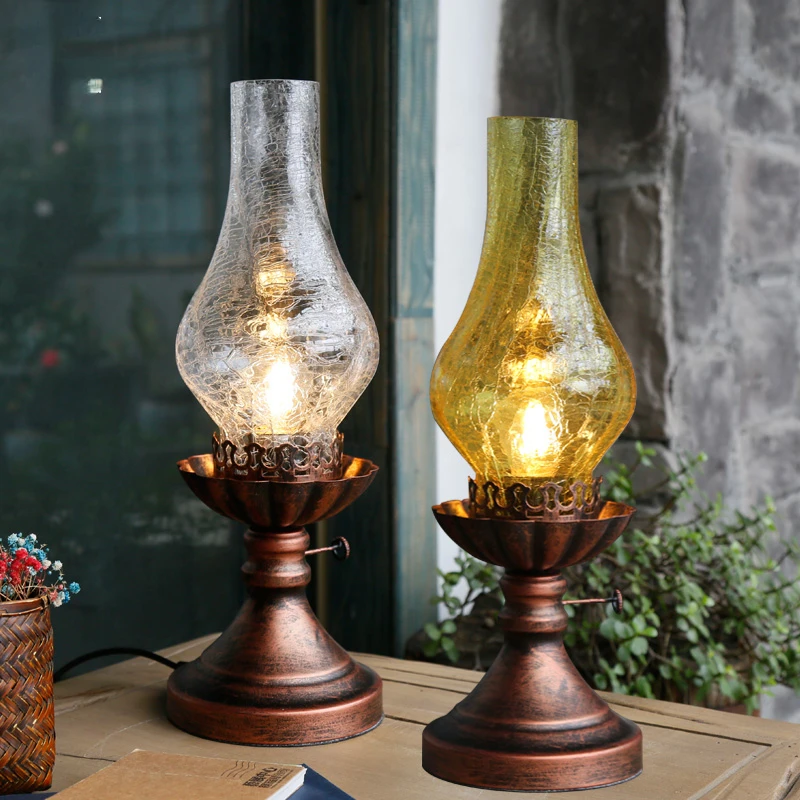 American Retro Nostalgic Old-Fashioned Table Lamp Creative Barn Lantern Bedroom Bedside Classic Old Iron Guesthouse Decoration
American Retro Nostalgic Old-Fashioned Table Lamp Creative Barn Lantern Bedroom Bedside Classic Old Iron Guesthouse Decoration