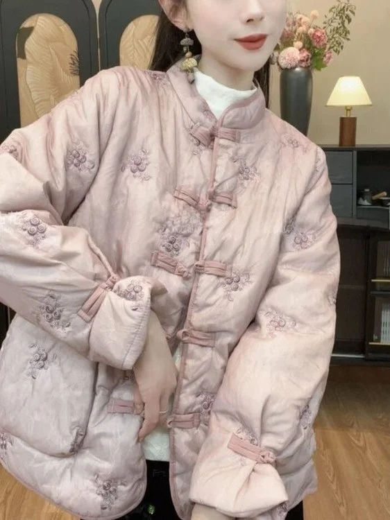 Ele Winter Cotton Jaet Women's New Chinese Sle National Trend Button Embroidery Interlined Thiened Warm Cottonwear
Ele Winter Cotton Jaet Women's New Chinese Sle National Trend Button Embroidery Interlined Thiened Warm Cottonwear