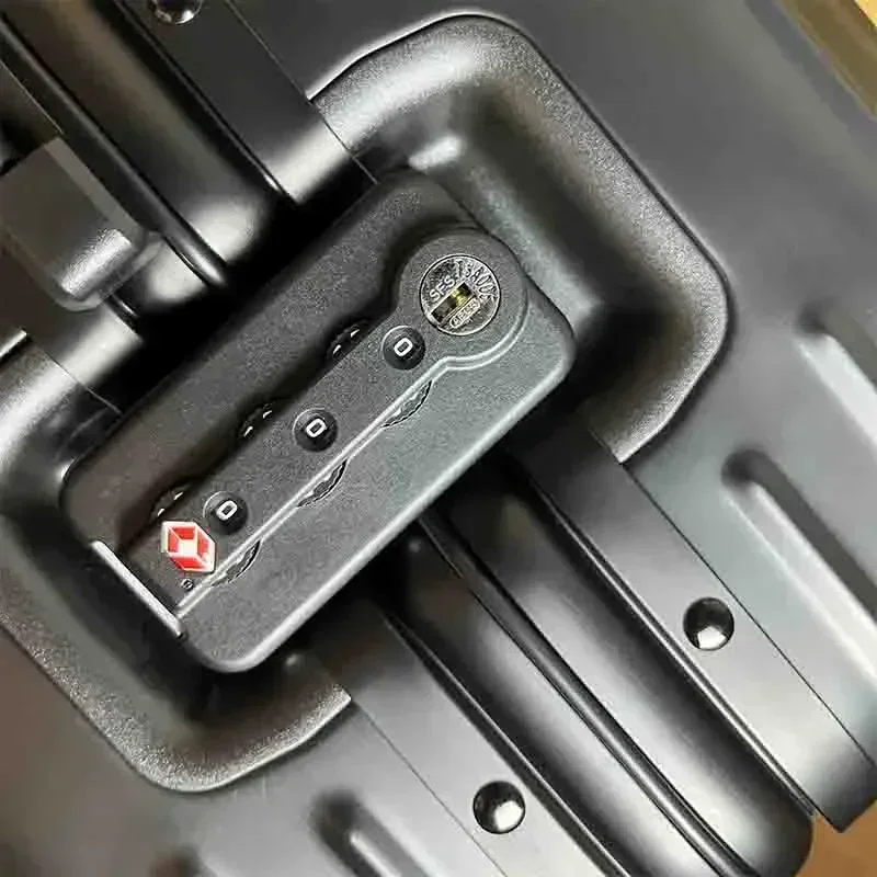 Suitable For Rimowa Customs Lock TSA006 Brand Key Original Password Lock Luggage Accessories Replacement
Suitable For Rimowa Customs Lock TSA006 Brand Key Original Password Lock Luggage Accessories Replacement