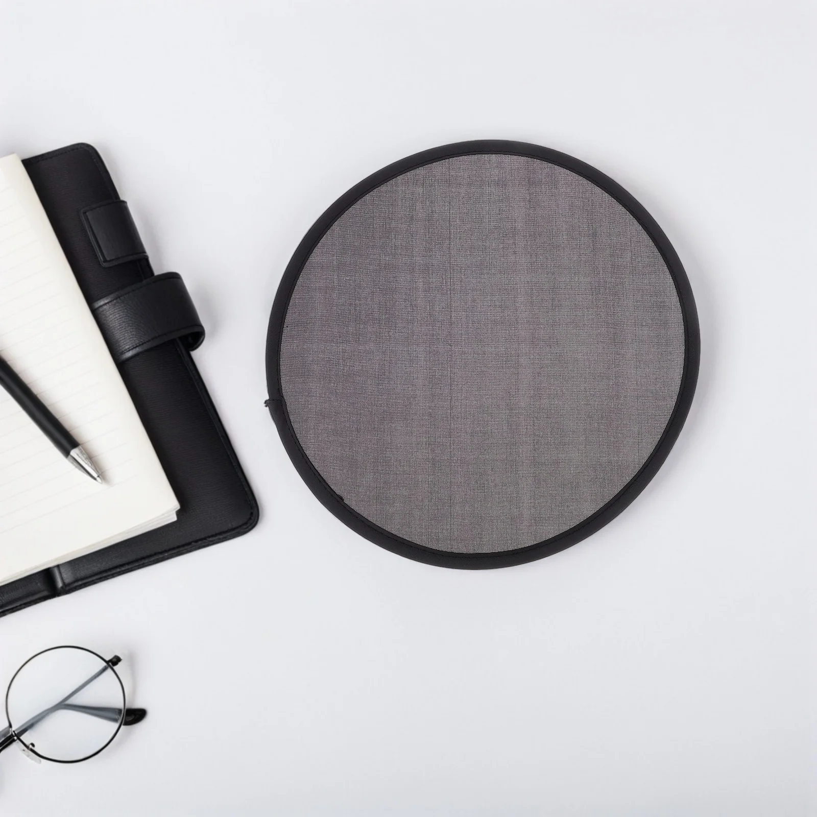 15Pcs Traditional Foldable Fan Chinese Style Circular Handheld for Festivals Weddings Daily Comfort Cute Folding Round Fan
15Pcs Traditional Foldable Fan Chinese Style Circular Handheld for Festivals Weddings Daily Comfort Cute Folding Round Fan