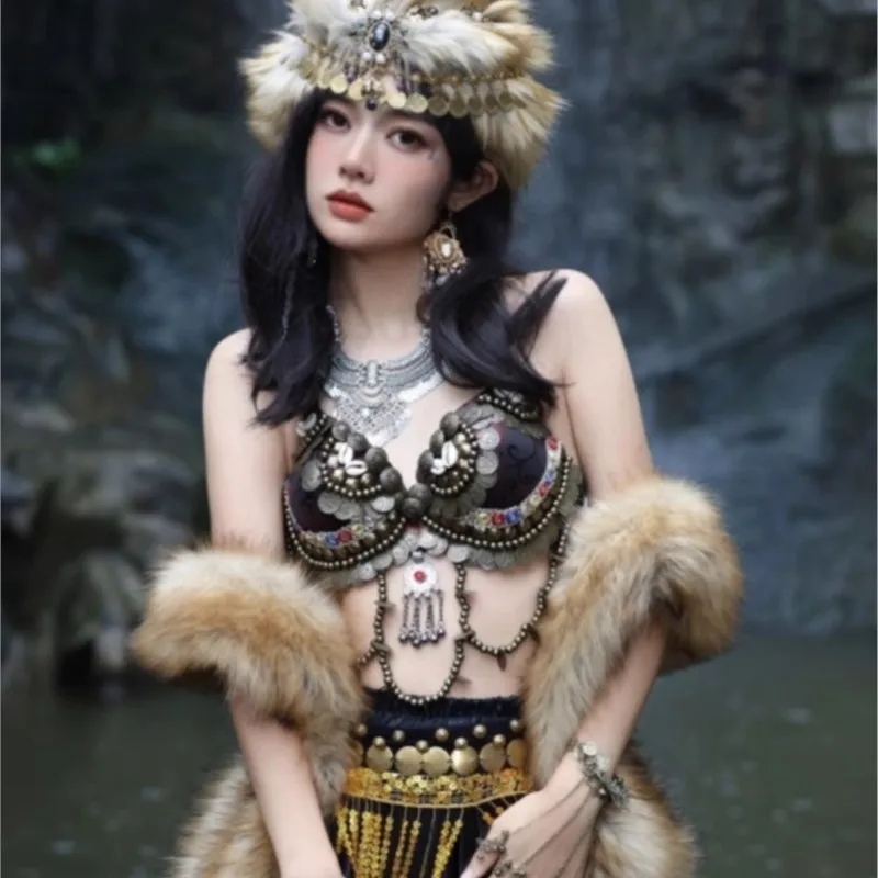 Exotic costume Western Region ancient Yunnan Xishuangbanna primitive tribal style dress dance
Exotic costume Western Region ancient Yunnan Xishuangbanna primitive tribal style dress dance