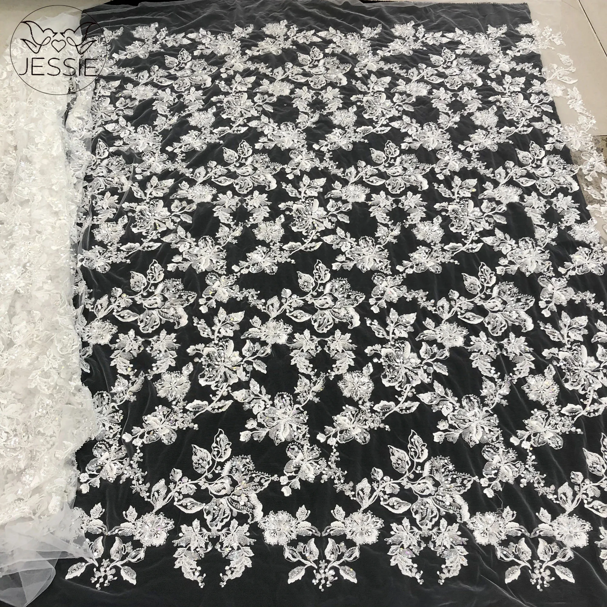 2024 Luxury Elegant Wedding Dress Lace Fabric, Rayon With Sequins And Beads High-Grade Embroidery Women's Clothing Accessories
2024 Luxury Elegant Wedding Dress Lace Fabric, Rayon With Sequins And Beads High-Grade Embroidery Women's Clothing Accessories