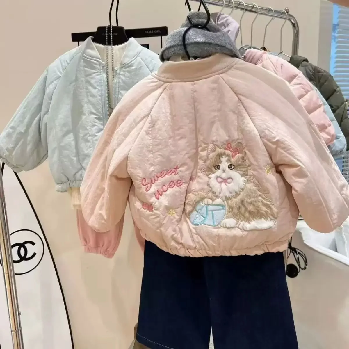 Дет на подкладке для девочек, осенне-зимняя теплая детская зимняя одежда с хлопковой подкладкой и рисунком для маленьких девочек, хлопковая ...
Дет на подкладке для девочек, осенне-зимняя теплая детская зимняя одежда с хлопковой подкладкой и рисунком для маленьких девочек, хлопковая ...