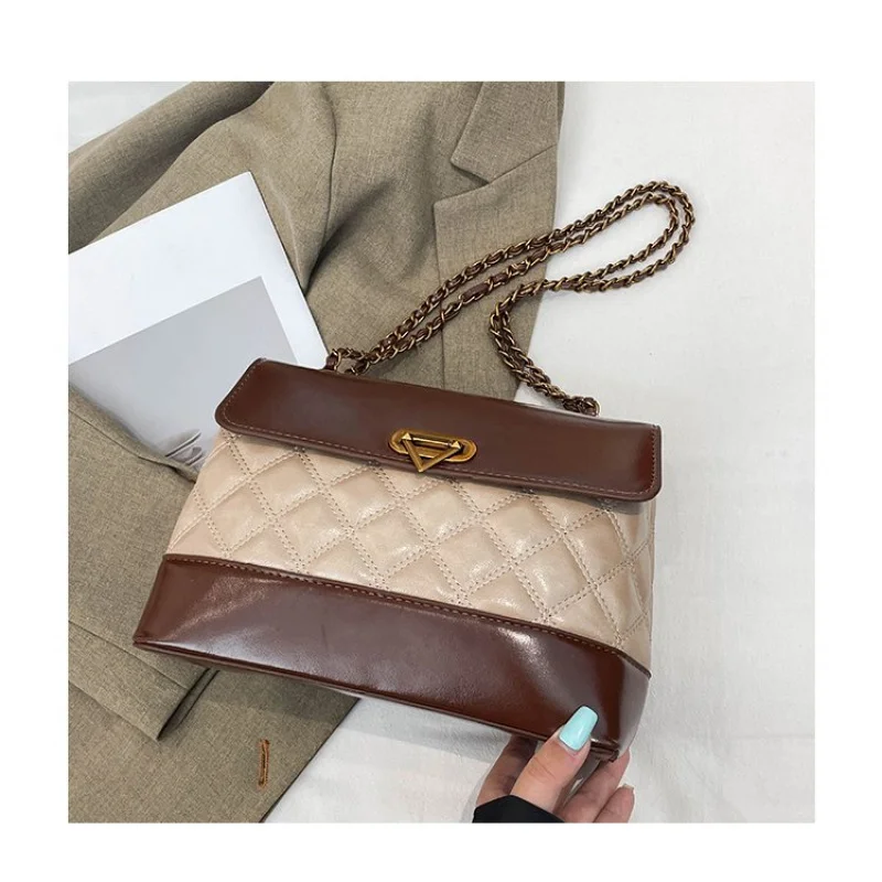 Ladies Messenger Bag Made Of Mountain-Printed Leather Boasting Casual Paris Neat Spacious Daily Modern Style
Ladies Messenger Bag Made Of Mountain-Printed Leather Boasting Casual Paris Neat Spacious Daily Modern Style