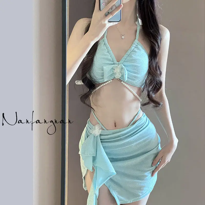 New 2025 Sexy Split Swimsuit Women's Bikini Three Piece Set Niche Release Vacation Style Hot Beach Swimwears Slimming
New 2025 Sexy Split Swimsuit Women's Bikini Three Piece Set Niche Release Vacation Style Hot Beach Swimwears Slimming