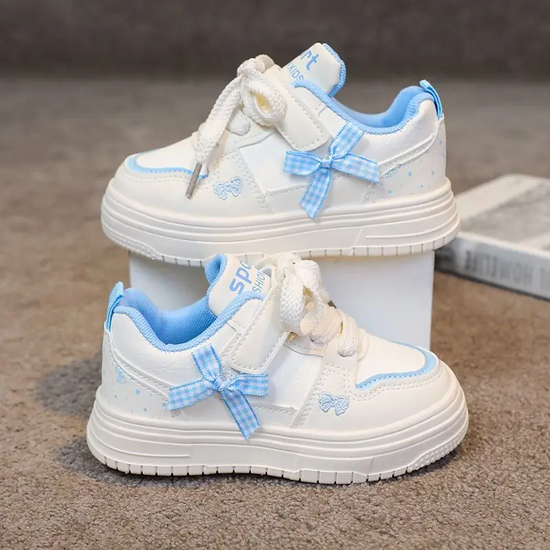 Girls Waterproof Lightweight Sneakers Stylish Princess Style Casual Skate Shoes for Kids Spring Autumn
Girls Waterproof Lightweight Sneakers Stylish Princess Style Casual Skate Shoes for Kids Spring Autumn