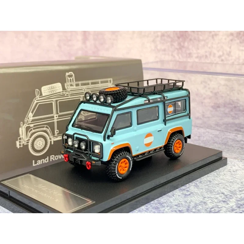 Мастер литья под давлением, масштаб 1:64, Defender Van, внедорожная модель автомобиля из сплава, готовая коллекция имитаций, украшение, праздничный подарок, дисплей
Мастер литья под давлением, масштаб 1:64, Defender Van, внедорожная модель автомобиля из сплава, готовая коллекция имитаций, украшение, праздничный подарок, дисплей