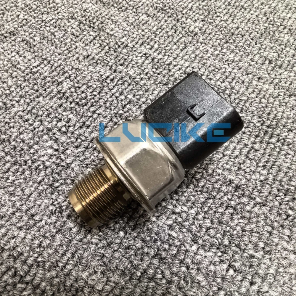 High Quality for Ford Land Rover Mazda Fuel Pressure Sensor BK3Q9D280AC Replaces LR029949 1717578 U21313150 OE Quality 3 Pin
High Quality for Ford Land Rover Mazda Fuel Pressure Sensor BK3Q9D280AC Replaces LR029949 1717578 U21313150 OE Quality 3 Pin