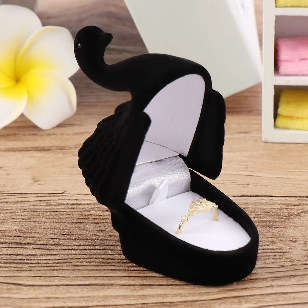 Novelty Newest Display Earring Box Case Velvet Necklace Box Box Ring Box Velvet Swan
Novelty Newest Display Earring Box Case Velvet Necklace Box Box Ring Box Velvet Swan