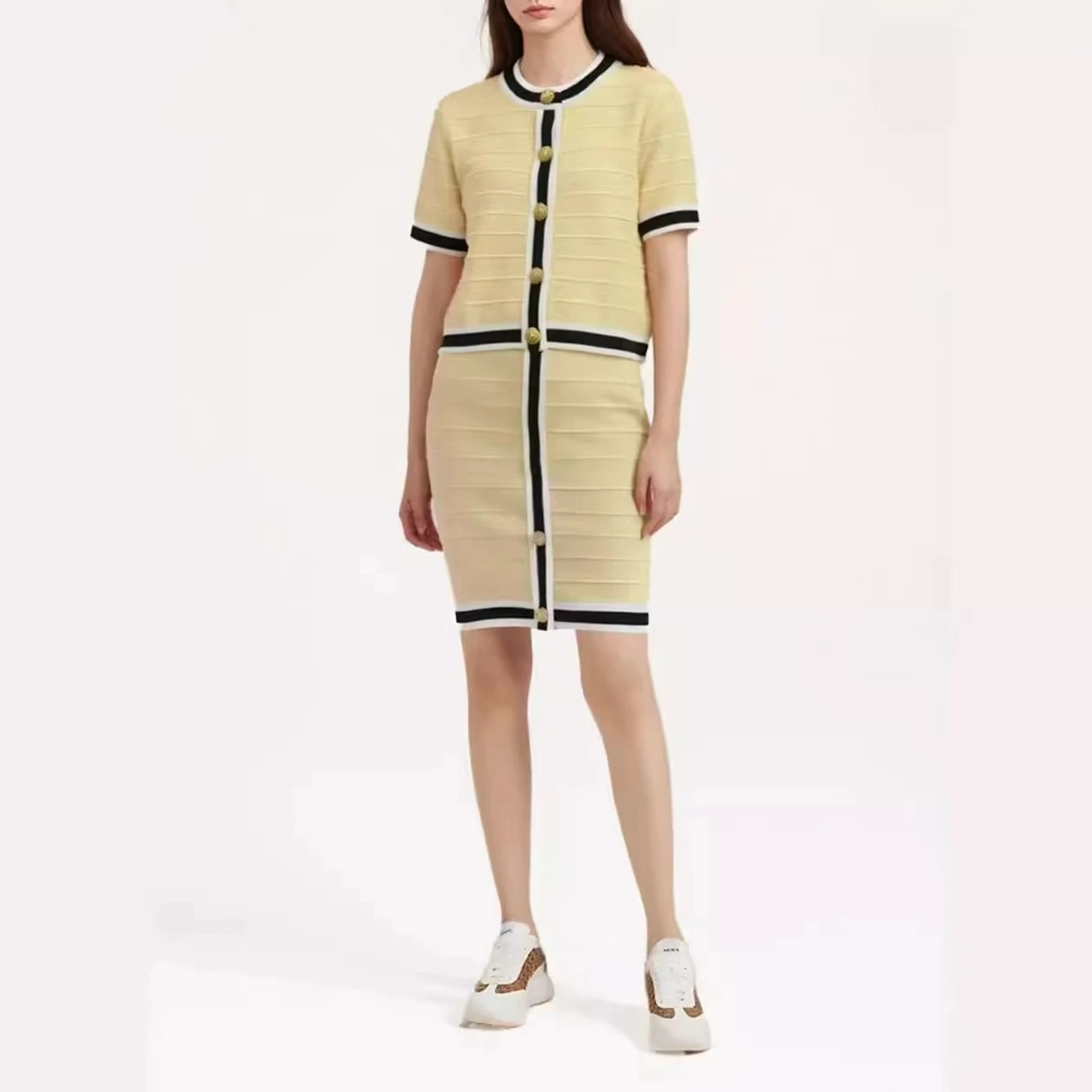 Summer New Fashionable Commuting Knitted Short Sleeved Round Neck T-Shirt+Knitted Hip Hugging Half Skirt Versatile Short Skirt
Summer New Fashionable Commuting Knitted Short Sleeved Round Neck T-Shirt+Knitted Hip Hugging Half Skirt Versatile Short Skirt