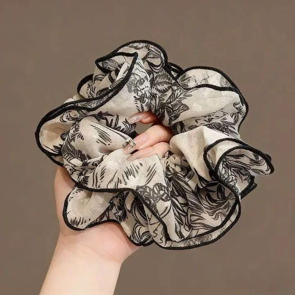 Ink Painting Floral Four-Layer Large Scrunchie, Chinese Style Art Girl Hair Accessory
Ink Painting Floral Four-Layer Large Scrunchie, Chinese Style Art Girl Hair Accessory